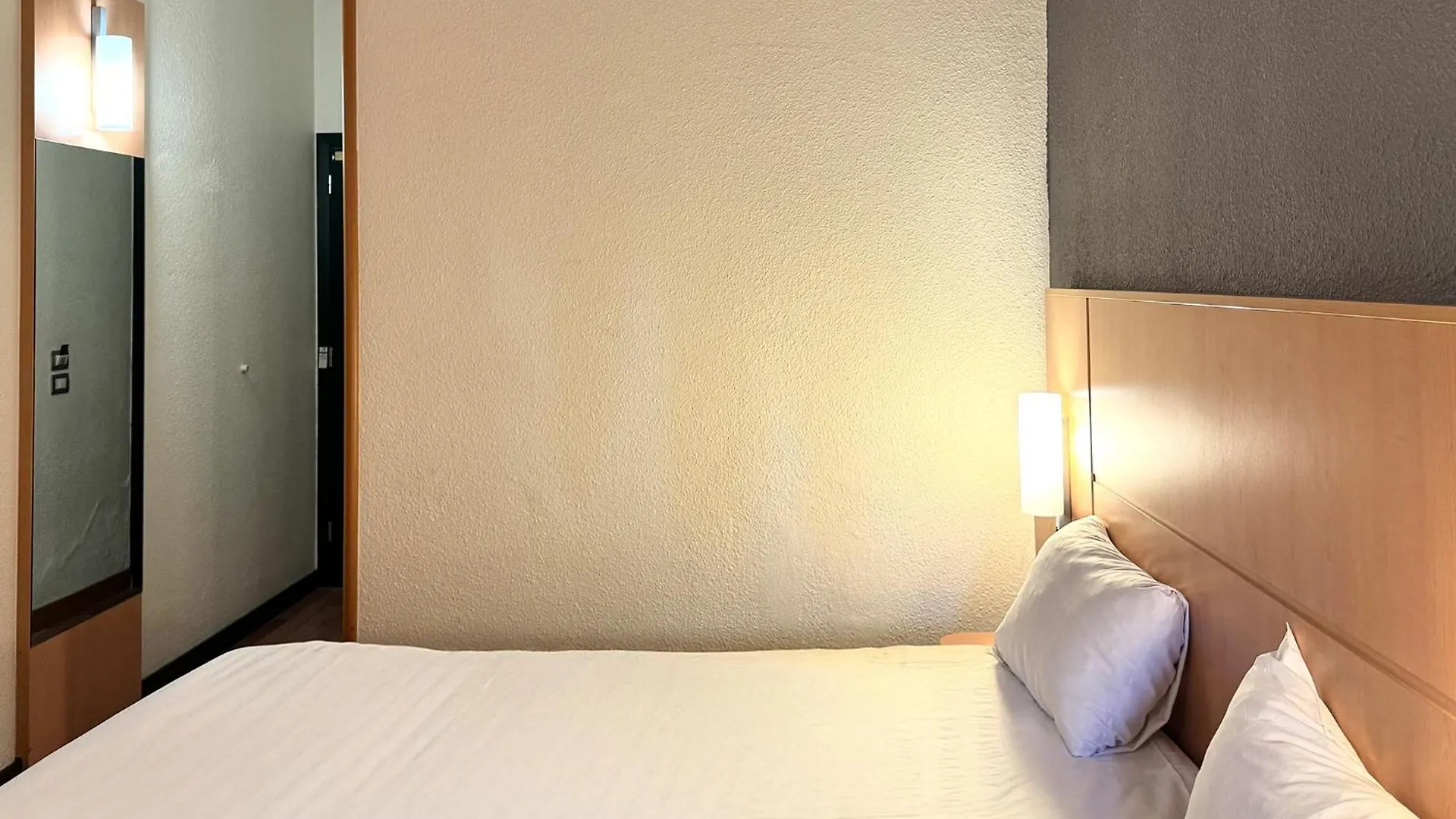Hotel A&O Hostel Milano Ca Granda