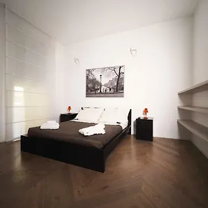 Appartamento Turati 3, Milano